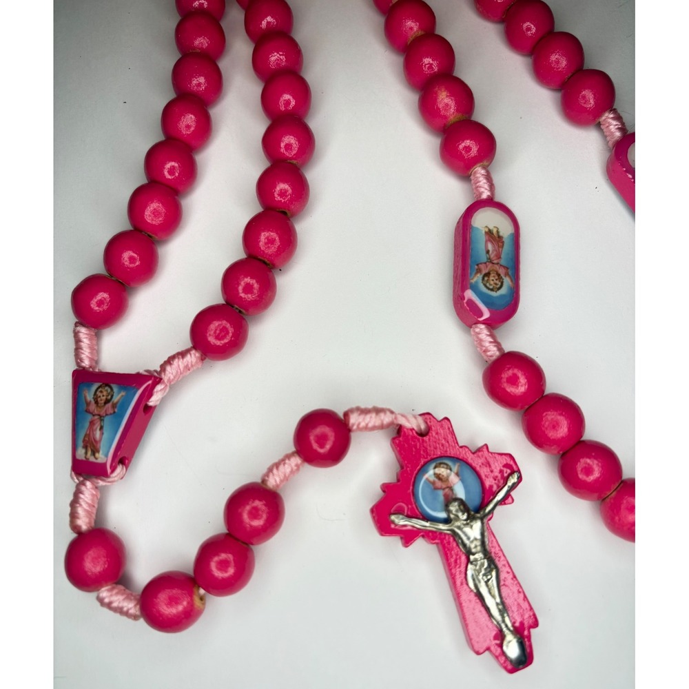 1970s Pink Wood Religious Rosary Necklace Infant Jesus of Prague Imagery